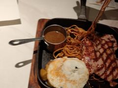 -半秋山西餐厅(襄阳万达店)