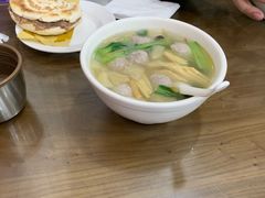 生汆丸子汤-子午路张记肉夹馍(翠华路店)