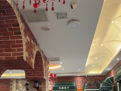 -列娜餐厅