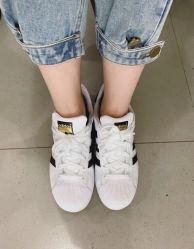 -adidas(德基广场店)