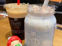 瀑布冷萃-Peet's Coffee皮爷咖啡(大学路店)
