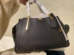 -COACH蔻驰(恒隆广场店)