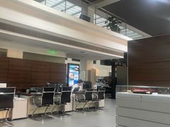 -上海星瀚奔驰4S店(红柳路店)