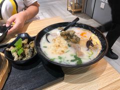 -渔米丰·广府鱼汤米线(光明广场店)
