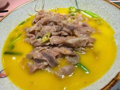 酸汤炖肥牛-双子楼大酒店(城开国际写字楼店)