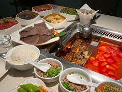 -海底捞火锅鲜切牛肉主题店(长寿路店)
