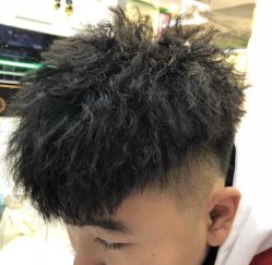 -慕名造型