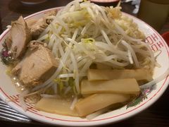 -拉面莊夢語＆中华料理八椿