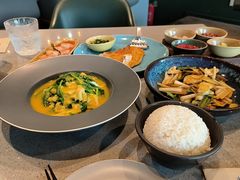 -半山腰·云南菜(侨福芳草地店)
