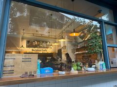 -Be Lived Cafe比例咖啡(摩天轮店)