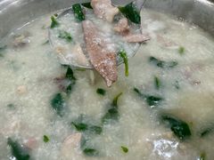 -标记美食新鲜猪杂(兴南大道店)