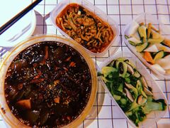 重庆毛血旺-渝信川菜(工体店)