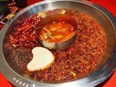 番茄鸳鸯锅-谭鸭血老火锅(图书馆店)