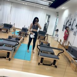 点击看大图 -素简女子塑形·健身普拉提
