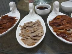 -大鸭梨烤鸭店(金顶街店)