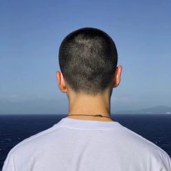 -贝勒爷专业男发