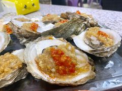 -蚝哥花姐湛江烤生蚝(美丽湾市场店)