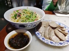 老北京炸酱面-海碗居(王府井店)
