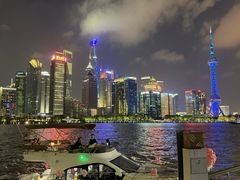 -北外滩百艇汇游艇俱乐部