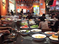 -钱小主·自助回旋烤肉火锅餐厅(东方新天地店)