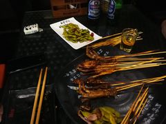 -何师烧烤·香辣蟹·川菜·30年老品牌(太古里旗舰店)