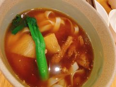 -美食小镇·观赏珍稀鸟类·长隆熊猫酒店