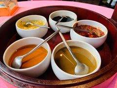 -行家海鲜火锅酒家(静安寺店)
