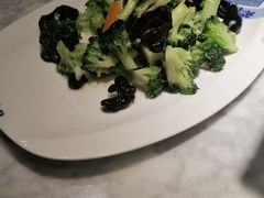 -小菜园新徽菜(芜湖奥特莱斯店)