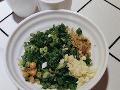 -蛙一刀·麻椒鱼火锅(金仙桥店)