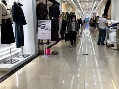 -广州白马服装市场