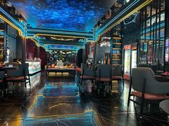 -屋有岛沉浸游戏旗舰店(中山公园店)