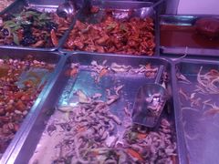 -老六素货(王顶堤店)
