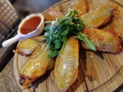 肉酱鸡翅-查特花园美食广场(西单大悦城店)