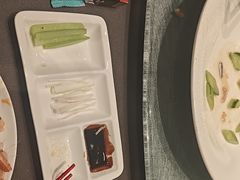 -凤凰园烤鸭店·唐山菜·传承花椒肉(老唐丰路店)