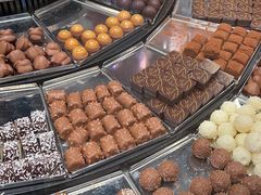 -Laderach 莱德拉(上海环贸iapm店)