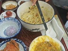 -百年老字号·观振兴蟹黄面·三虾面·苏式面(观前街富仁坊巷店)