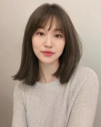 -丝语萱形象