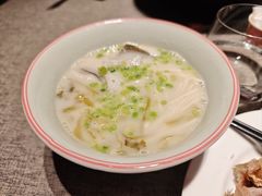 -虹潮荟·餐桌上的美食地理(太阳宫店)