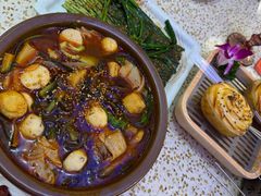 -小董哥烤串·爆汁大油边(故宫店)