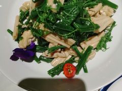 烤蘑菇小菠菜-北平楼·烤鸭·北京菜(牡丹园店)