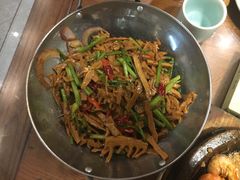-小菜园新徽菜(芜湖万达店)