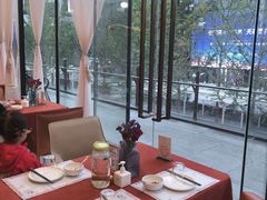 靠窗位-赵小姐丨新中餐(曲江店)