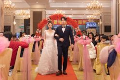 点击看大图 -MuseMarry婚纱(前海嘉里中心店)