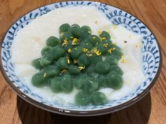 小青团冰豆花-李百蟹·江南蟹黄面(夫子庙店)