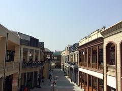 -王府井奥莱临潼小镇(临潼店)