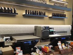 -星巴克臻选(上海合生汇1F店)