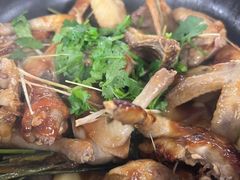 香茅焗乳鸽-西江河鲜·趣苑酒楼(鼎湖店)