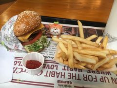 火烤双层牛肉特堡-The Habit Burger Grill 哈比特汉堡(复兴soho店)