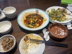 -民间瓦缸煨汤館(嵩山路店)