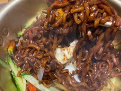 -青瓦炭韩潮烤肉(花园道店)